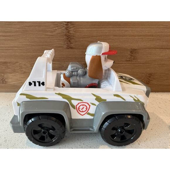 Paw Patrol Tracker Vehicle Cruiser Truck Jungle Jeep w/ 3 Rescue Heroes - Picture 5 of 11